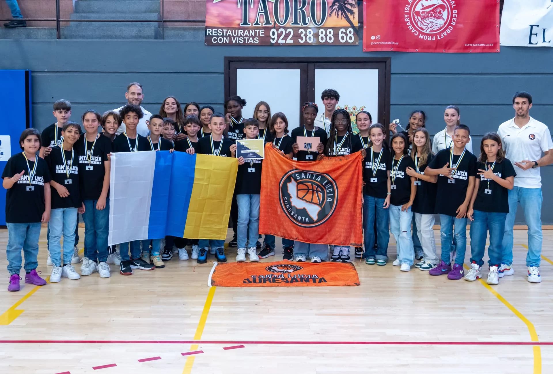 SANTA LUCÍA SURESANTA DEJA HUELLA EN EL CAMPEONATO DE CANARIAS MINIBASKET 2025